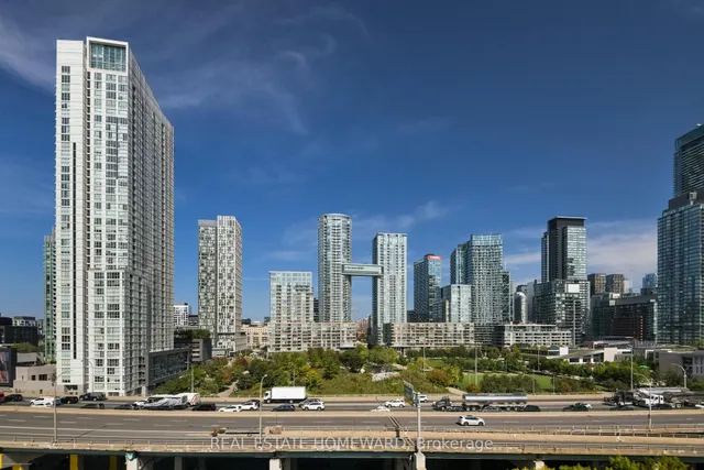 Additional image 39 of 550 Queens Quay Unit 201