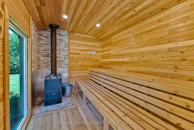 Additional image 46 of 19 Palace Arch Dr