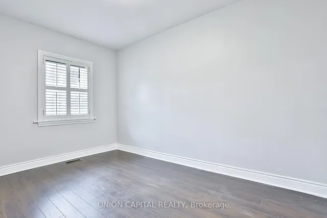 Additional image 11 of 38 Claver Ave