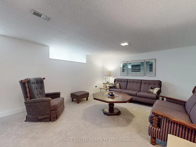 Additional image 26 of 29 Golfhaven Dr