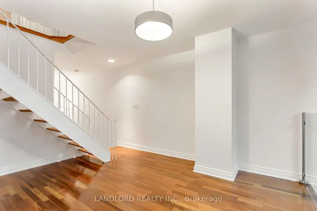 Additional image 16 of 280 Sherbourne St Unit 14