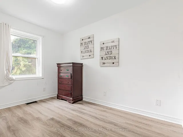 Additional image 29 of 64 Dale Ave