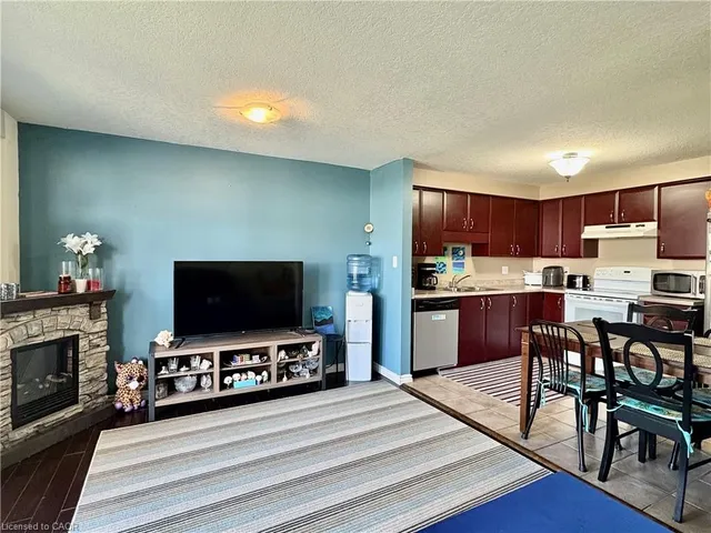 Additional image 3 of 38 Max Becker Dr