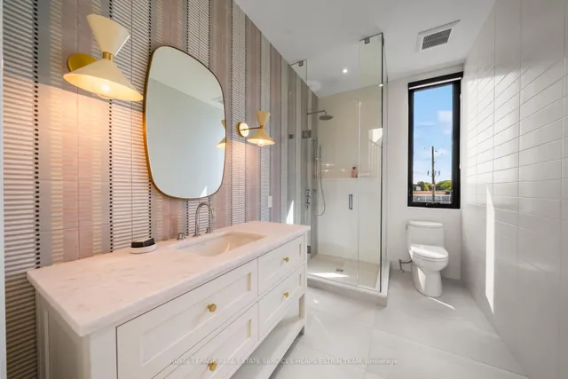 Additional image 33 of 38 Evergreen Gdns