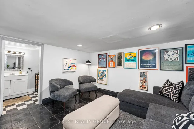 Additional image 21 of 206 Woodmount Ave