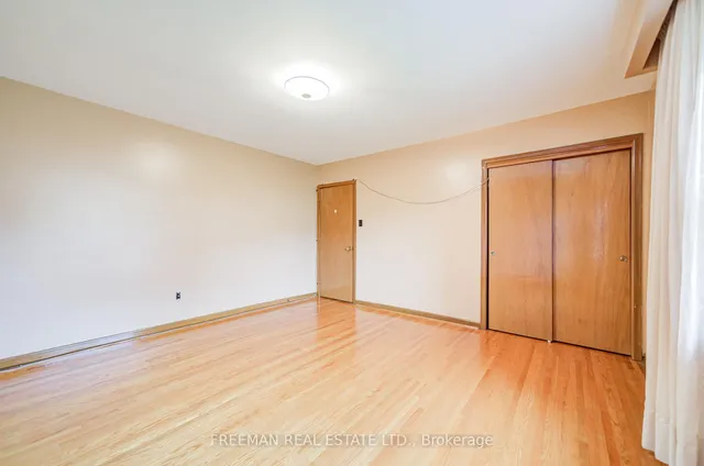 Additional image 14 of 102 Hallsport Cres