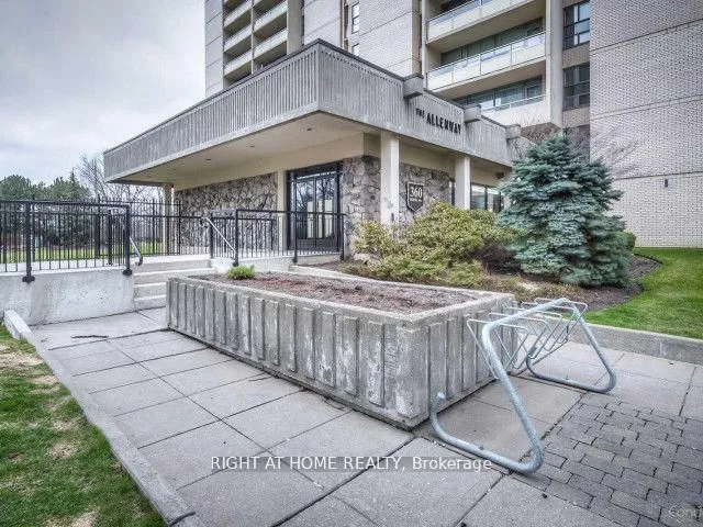 Additional image 3 of 360 Ridelle Ave Unit 1812
