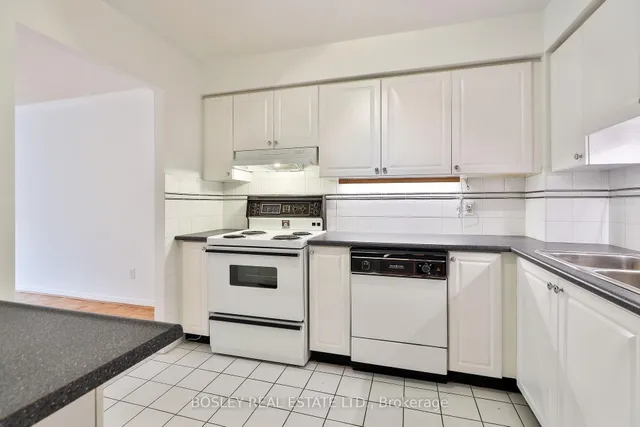 Additional image 10 of 928 Millwood Rd Unit 306