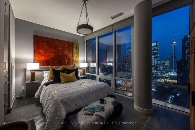 Additional image 39 of 1 Market St Unit PH3301