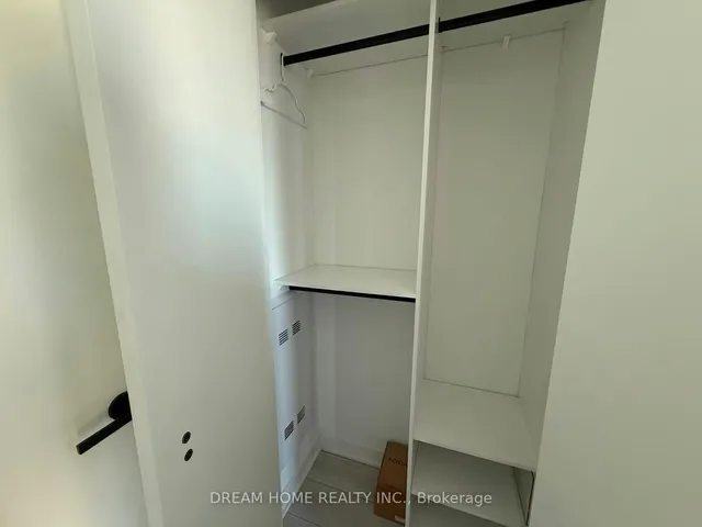 Additional image 11 of 55 Charles St Unit 1413