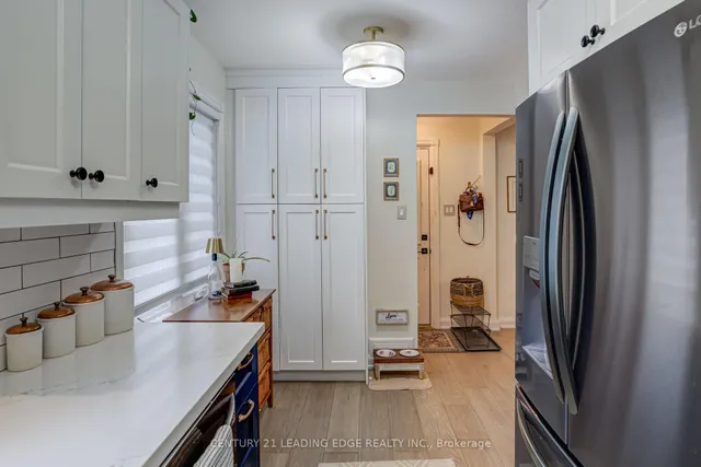 Additional image 7 of 52 Green Lanes