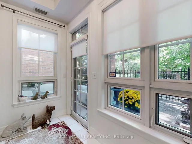 Additional image 6 of 20 Burkebrook Pl Unit Th 14