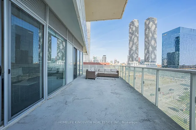 Additional image 37 of 15 Queens Quay Unit 923