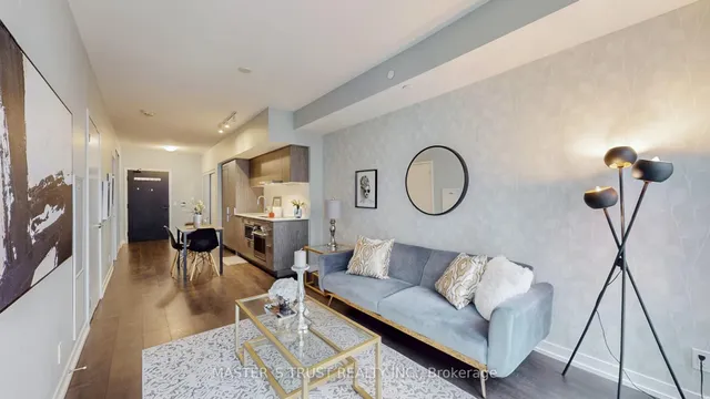 Additional image 9 of 60 shuter St Unit 218