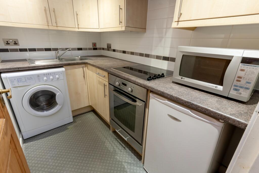 Additional image 6 of 215 (flat 7) Rosemount Place, Rosemount, Aberdeen, AB25