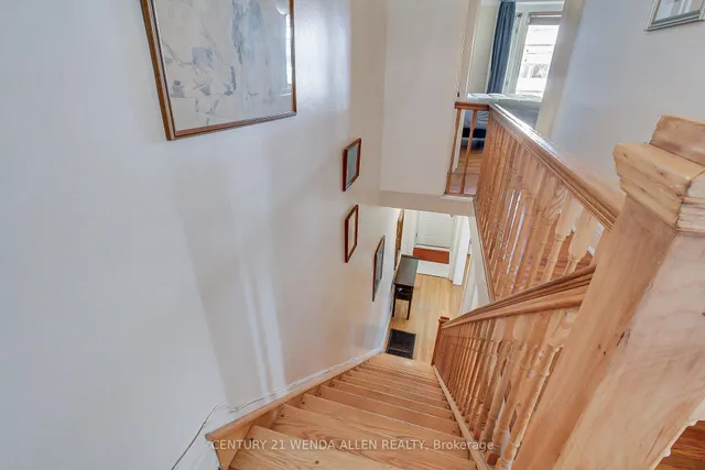 Additional image 13 of 729 Dupont St