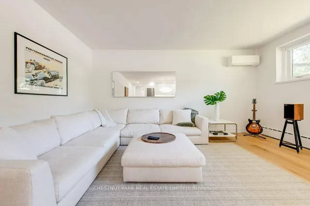 Additional image 10 of 75 Scarborough Rd Unit 3