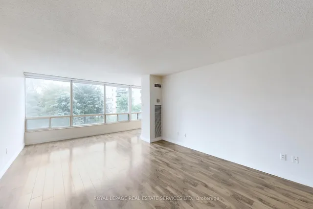 Additional image 3 of 1300 Islington Ave Unit 304