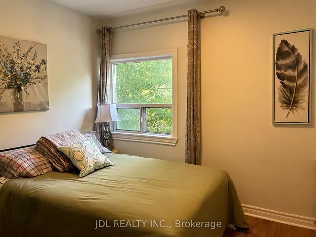 Additional image 11 of 18 Cadillac Ave Ave