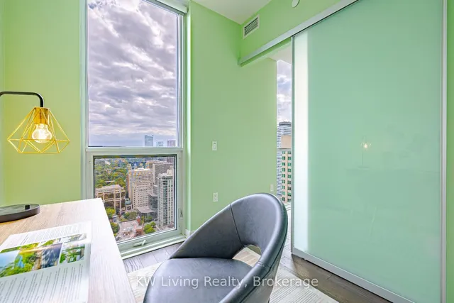 Additional image 9 of 1 Yorkville Ave Unit 4009
