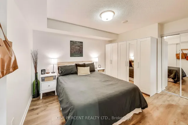 Additional image 10 of 38 Joe Shuster Way Unit 723