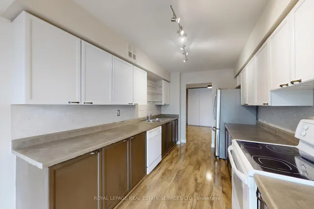 Additional image 10 of 1300 Islington Ave Unit 304