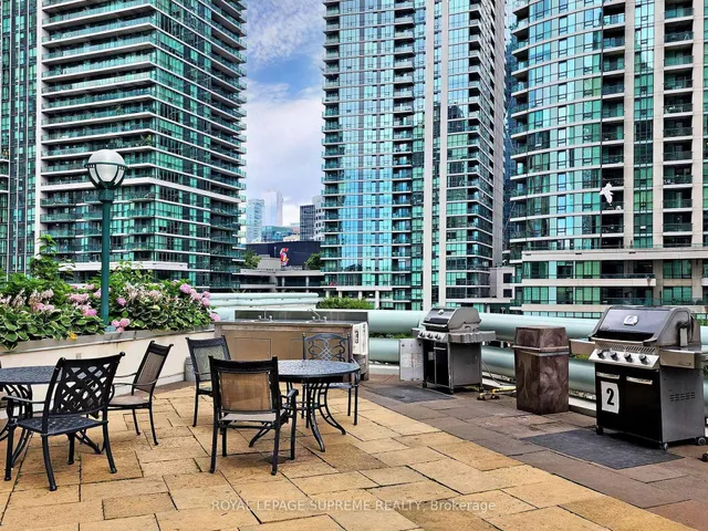 Additional image 45 of 10 Queens Quay Unit 2210