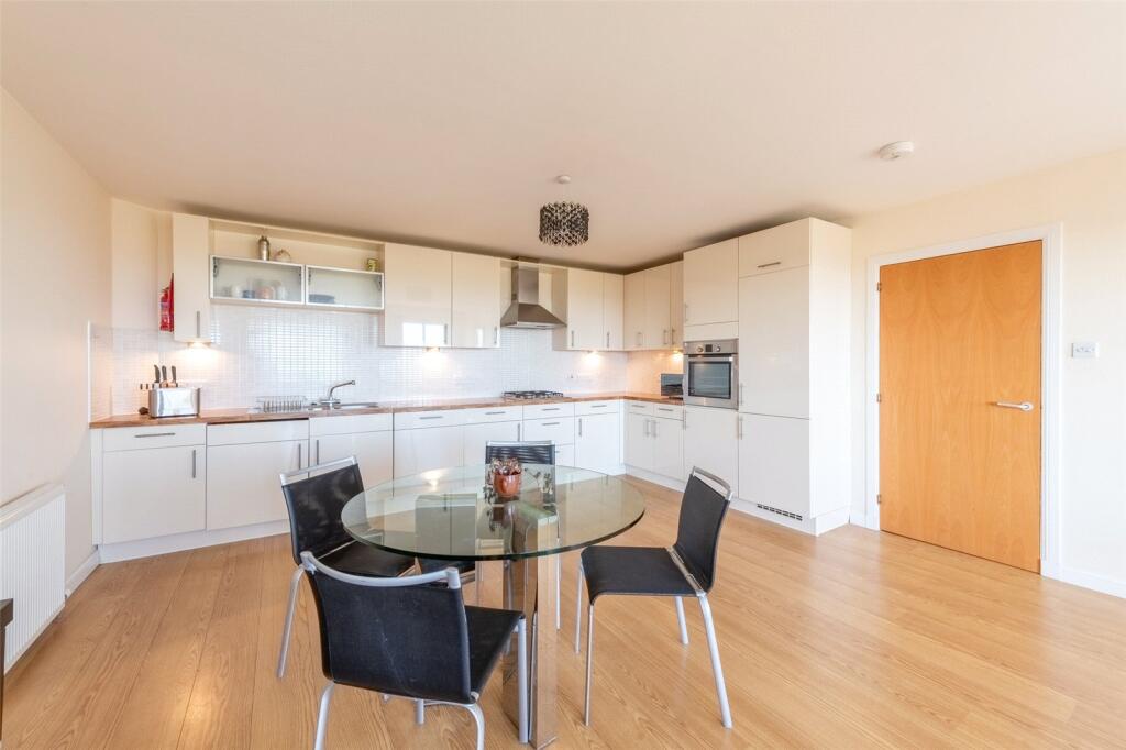 Additional image 3 of 26 Midstocket View, Aberdeen, Aberdeenshire, AB15 6BS
