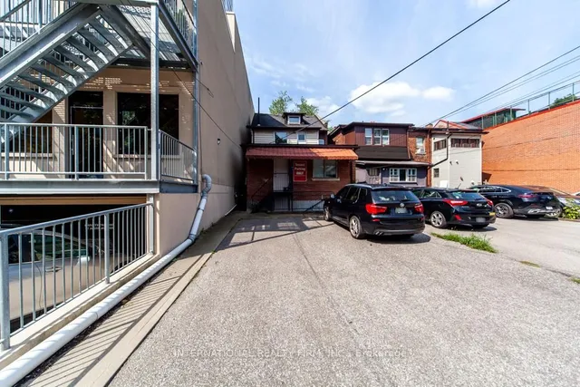 Additional image 36 of 19 Alvin Ave