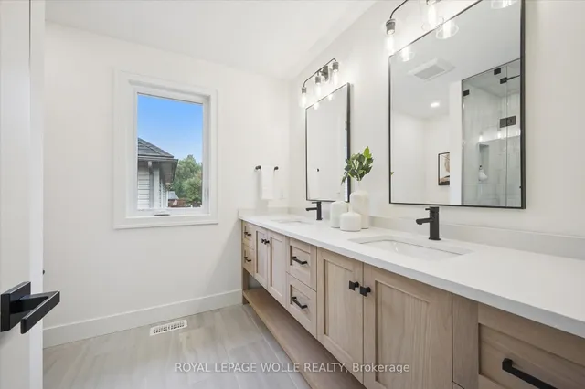 Additional image 24 of 548 Peach Blossom Crt