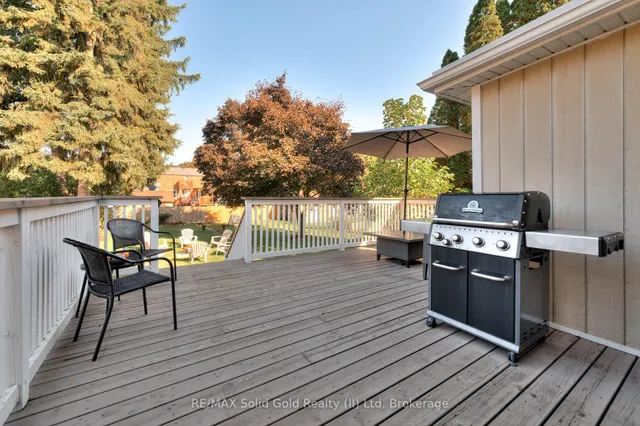 Additional image 33 of 33 Bloomingdale Rd