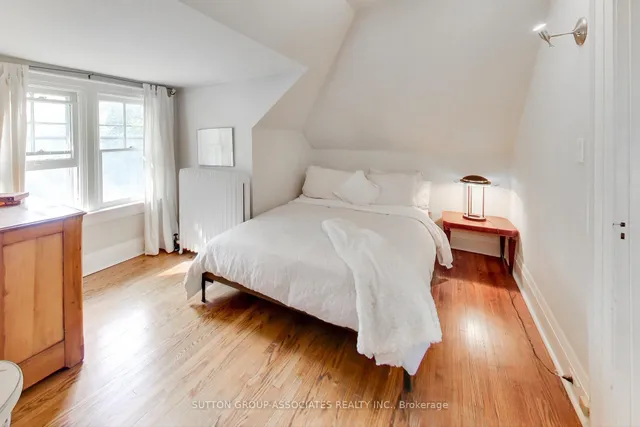 Additional image 39 of 14 Bracondale Hill Rd