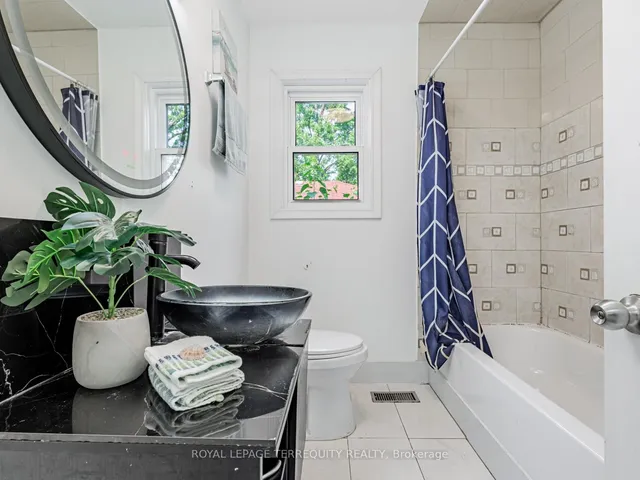 Additional image 23 of 64 Dale Ave