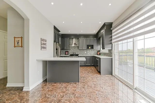 Additional image 13 of 21 Hoptree Ave