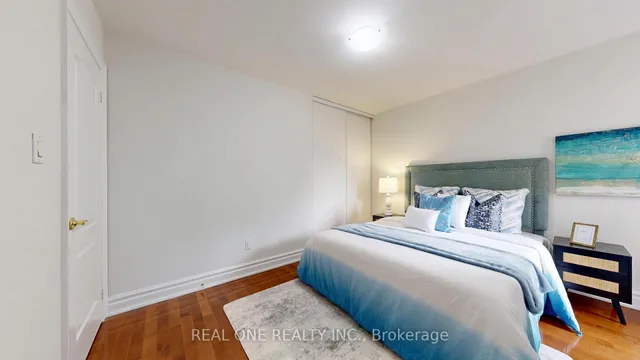 Additional image 36 of 299 Finch Ave