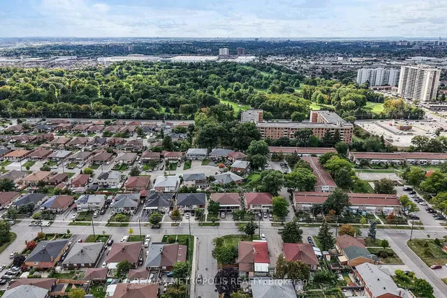 Additional image 46 of 49 Magellan Dr