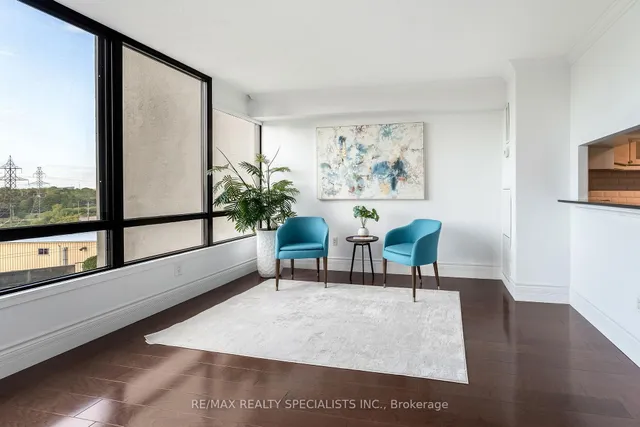 Additional image 32 of 65 Skymark Dr Unit 201