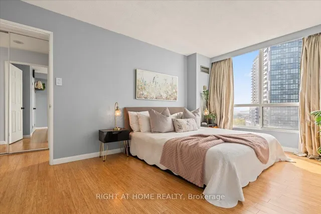 Additional image 20 of 101 Subway Cres Unit 1011