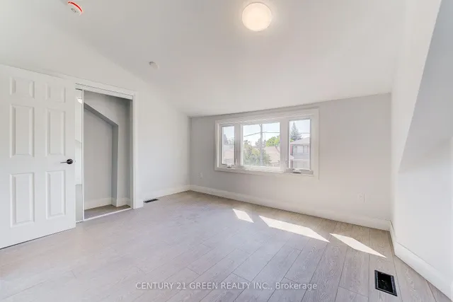 Additional image 19 of 259 Robina Ave