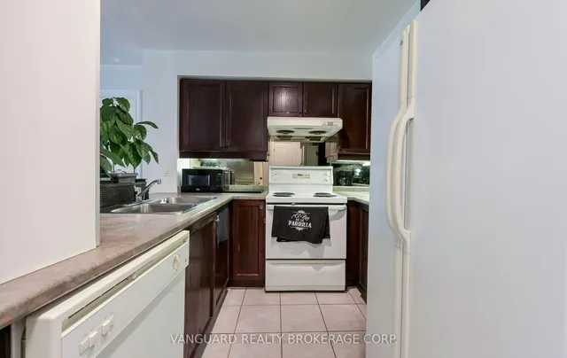 Additional image 21 of 2111 Lake Shore Blvd Unit 606