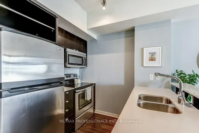 Additional image 6 of 103 The Queensway Ave Unit 2707
