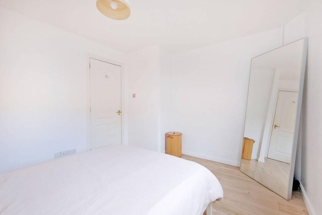 Additional image 14 of Flat B, 45 Seaforth Road, Aberdeen, AB24 5PG