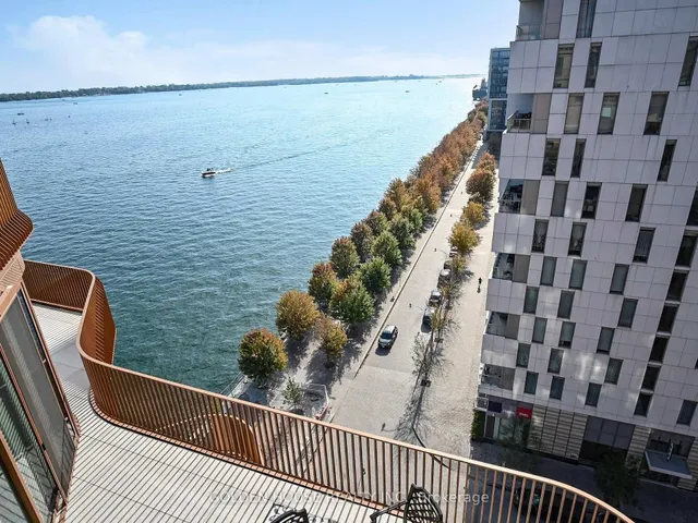 Additional image 34 of 155 Merchants' Wharf Unit 1112