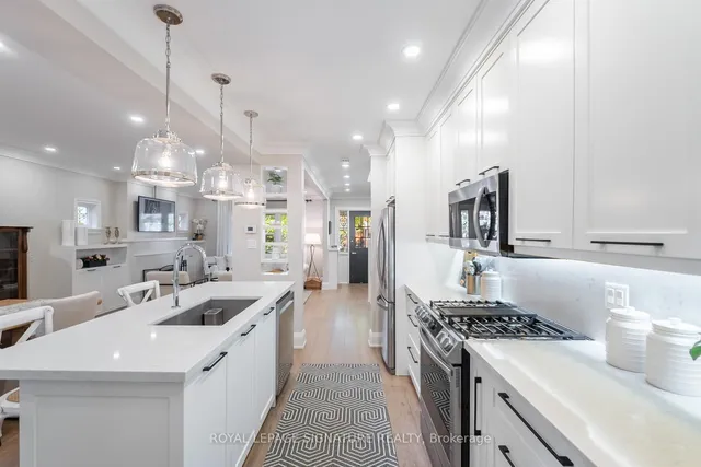 Additional image 15 of 171 Melrose Ave