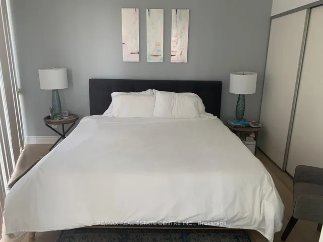 Additional image 5 of 80 Marine Parade Dr Unit 1906