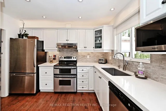 Additional image 12 of 9 Karen Rd