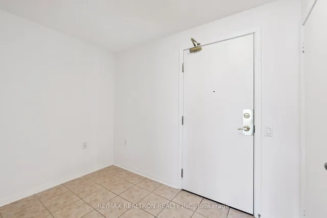 Additional image 11 of 650 Lawrence Ave Unit 735