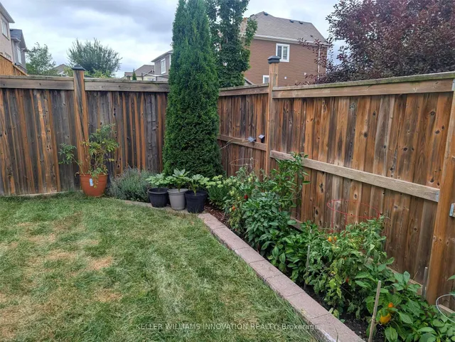 Additional image 16 of 44 Postmaster Dr