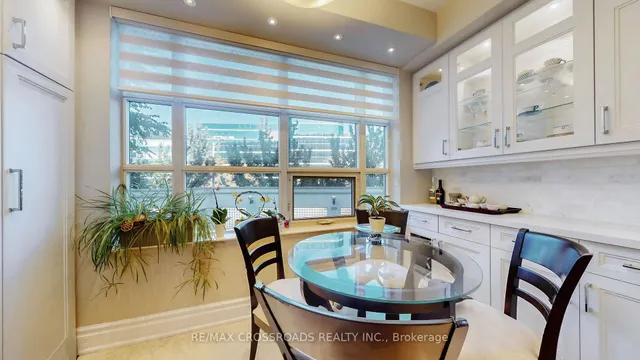 Additional image 14 of 10 Old York Mills Rd Unit 210