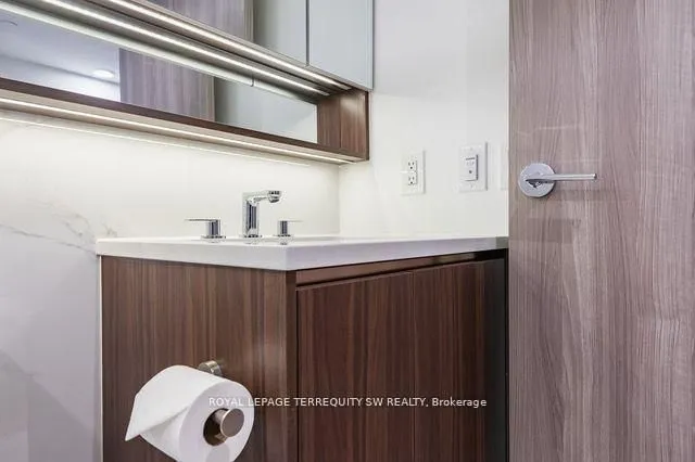 Additional image 23 of 38 Widmer St Unit 1508